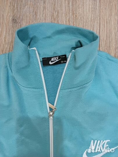 Спортивный костюм для девочки рост 135