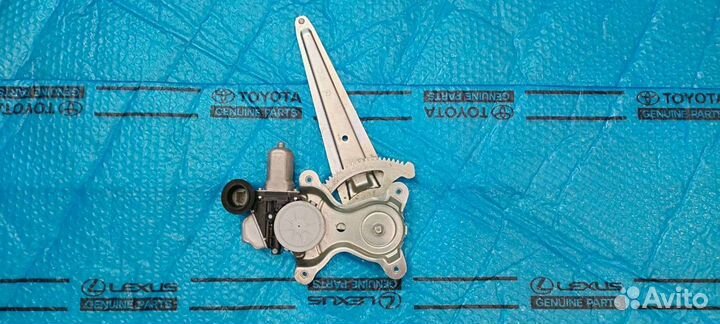 Стеклоподъёмник задней двери lexus LX 570 левый