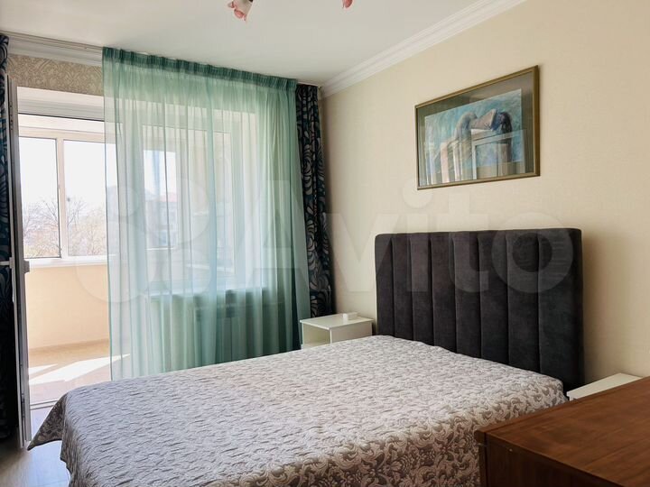 2-к. квартира, 65 м², 6/8 эт.