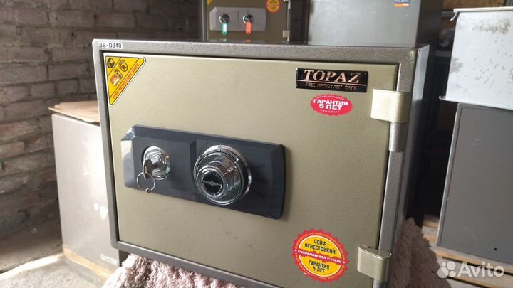 Сейф отличный
