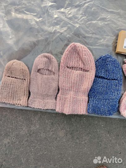 Балаклавы, шапки, варежки пуховые, шерсть