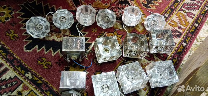 Светильники для подвесных потолков 47 шт