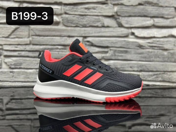 Кроссовки женские adidas