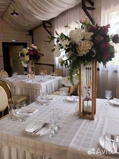 Аренда свадебных стоек