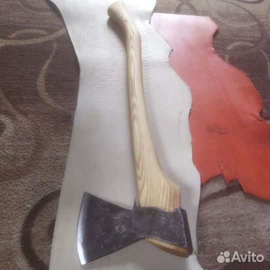 Топор старинный