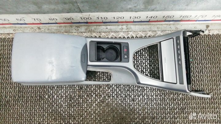 Подлокотник центральный BMW X5 E53 рест: 2004-2007