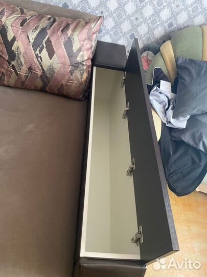 Угловой диван