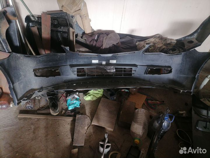 Бампер honda civic 4d