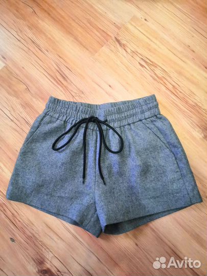 Костюм женский