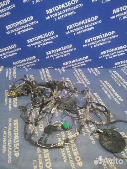 Проводка салона Renault Fluence 1 седан 2010