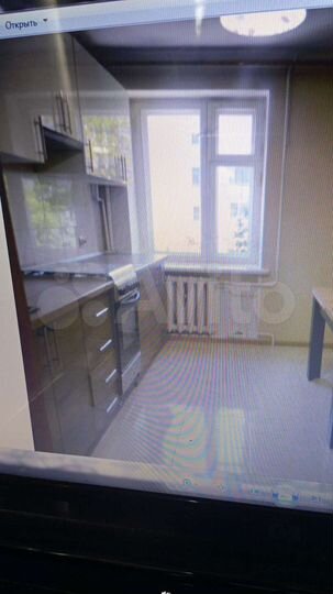 3-к. квартира, 60 м², 3/6 эт.