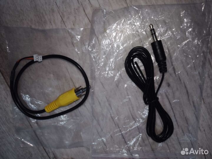 Кабели, адаптеры, провода, зарядки, тюльпаны