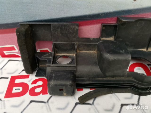 Кронштейн радиатора Nissan X-Trail