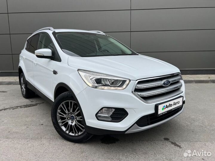 Ford Kuga 2.5 AT, 2018, 110 700 км