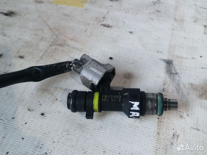 Форсунка топливная Nissan X Trail, 2.0, MR20DE