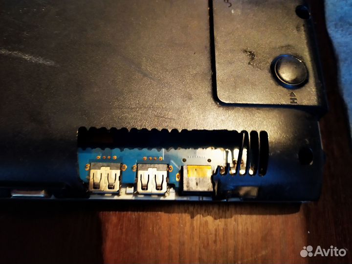 Samsung RV520 NP-RV520 В разбор