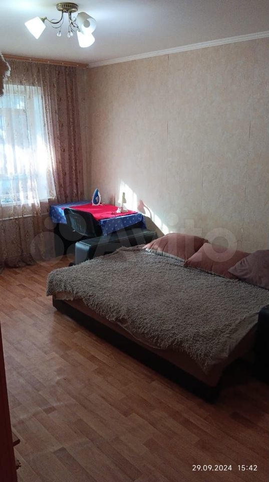 1-к. квартира, 37 м², 1/10 эт.