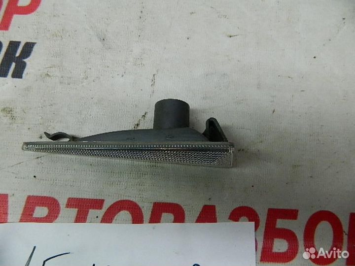 Повторитель на крыло для Renault Megane 2 2002-200