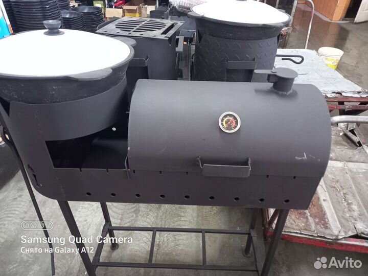 Мангал с крышкой