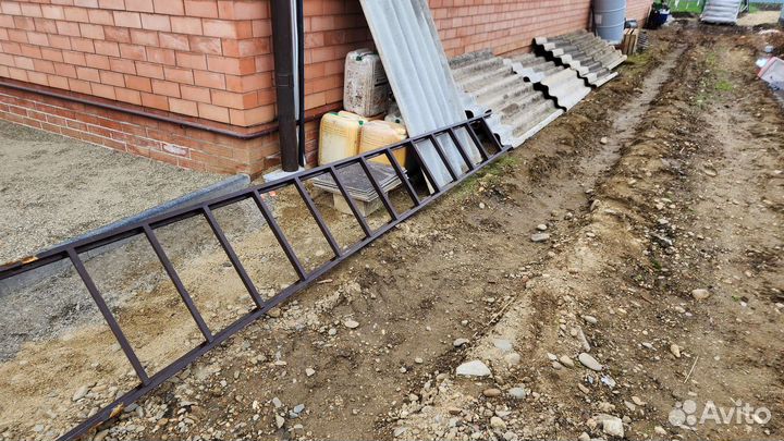 Металлическая лестница