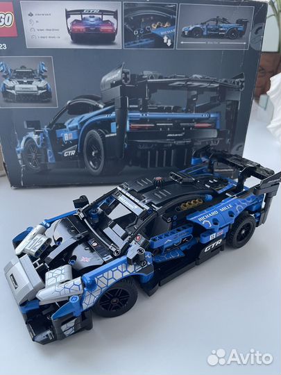Lego Technic 42123