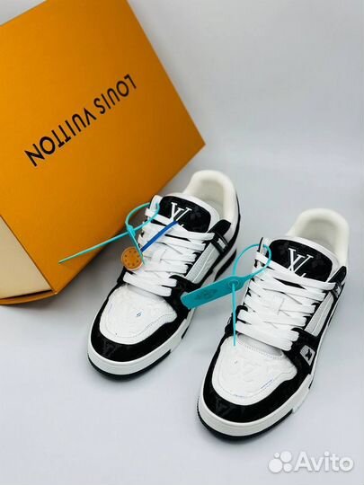 Кроссовки Louis Vuitton Trainer черные