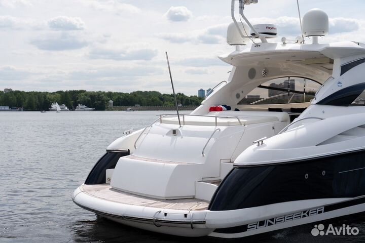 Моторная яхта Sunseeker 50 Camargue