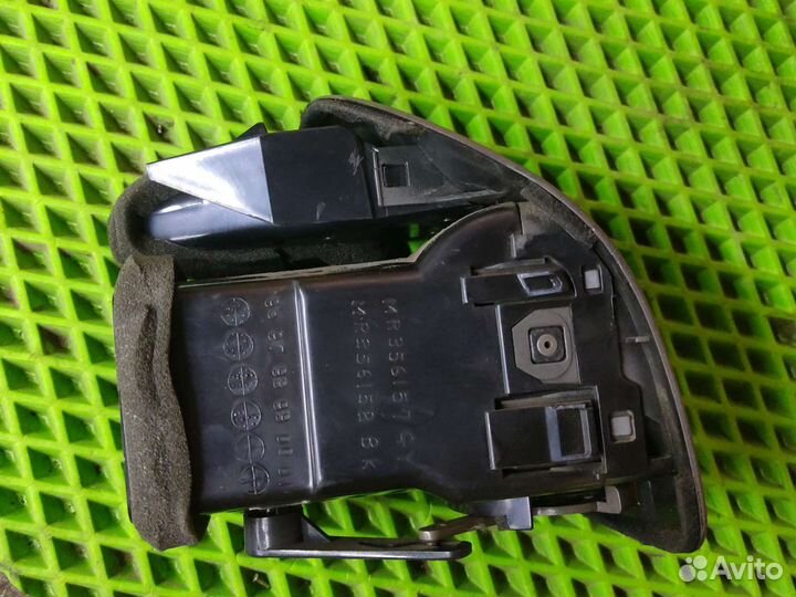 Дифлектор левый mitsubishi galant 8 EA1A