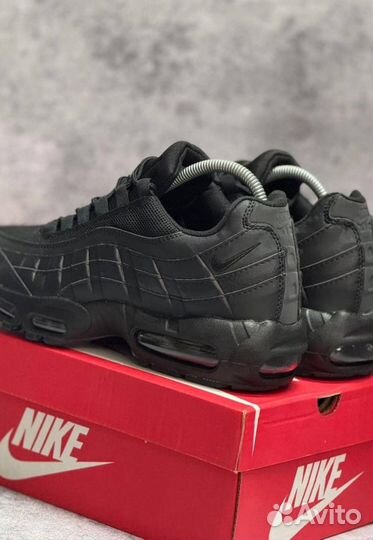 Кроссовки Nike Air Max 95 спортивные