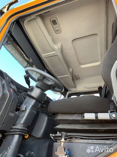 Shacman (Shaanxi) SX3258DV385, 2022