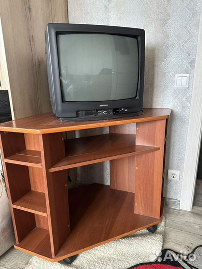 Полка угловая бу