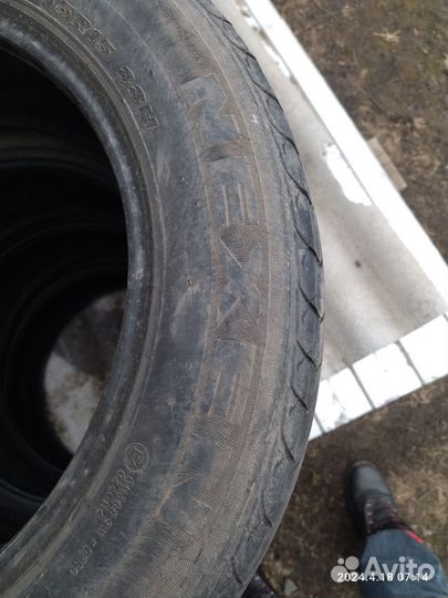 Goodyear Wrangler S4 15.00/65 R15 88J