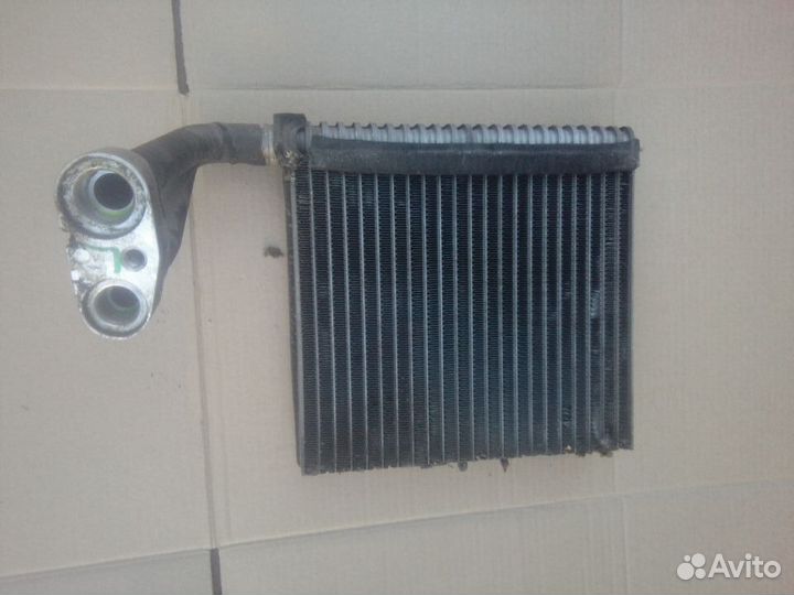 Испаритель кондиционера Volvo s40 04-12г