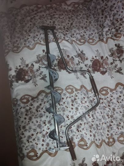 Ледобур титановый