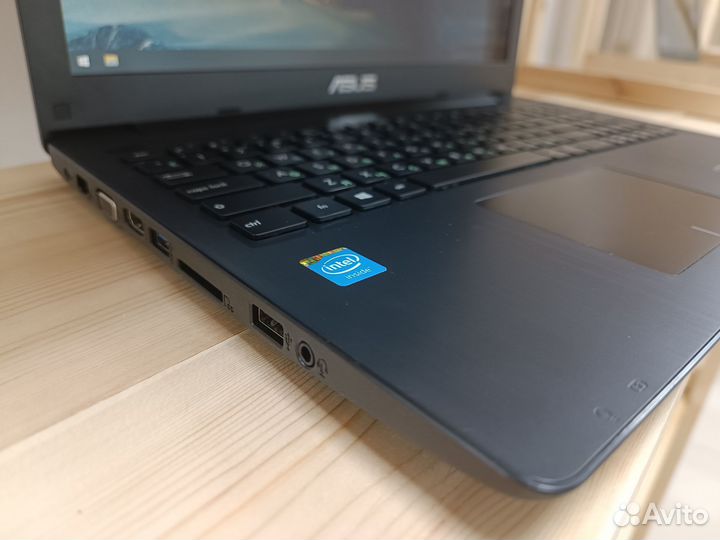 Ноутбук Asus 4 ядра 4 гига/ 1000gb в идеале