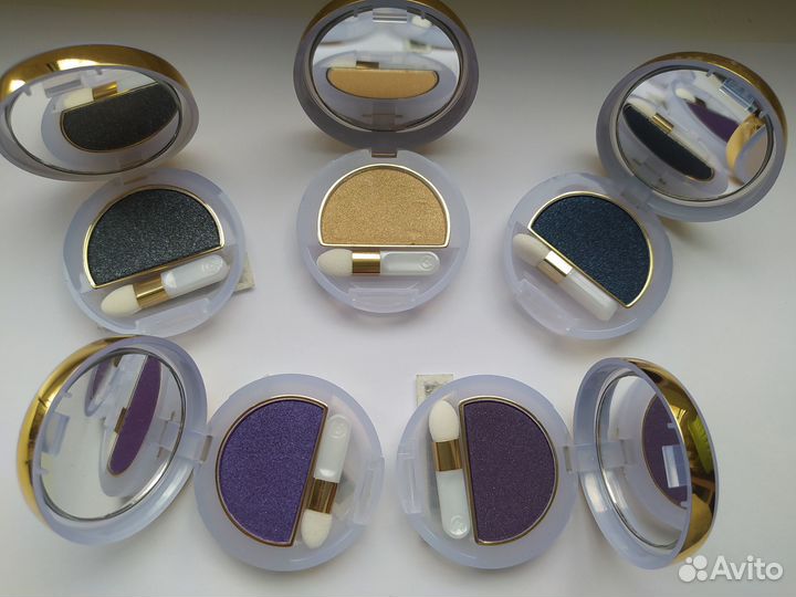 Тени для век