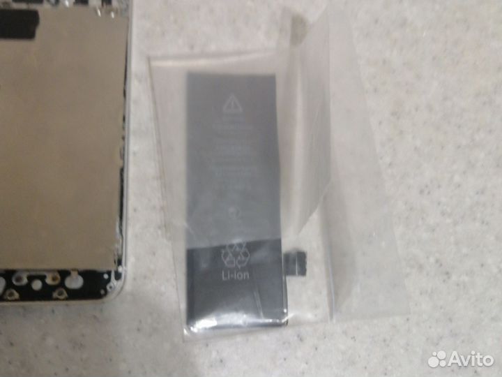 Запчасти на айфон 5s