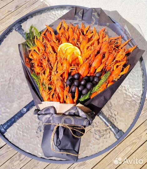 Мужской букет из раков