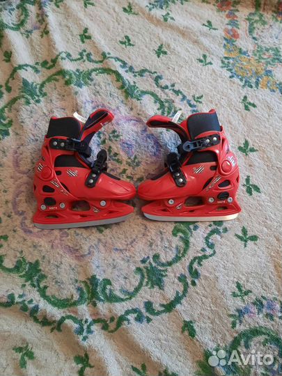 Коньки детские рр27 до 30 регулируется