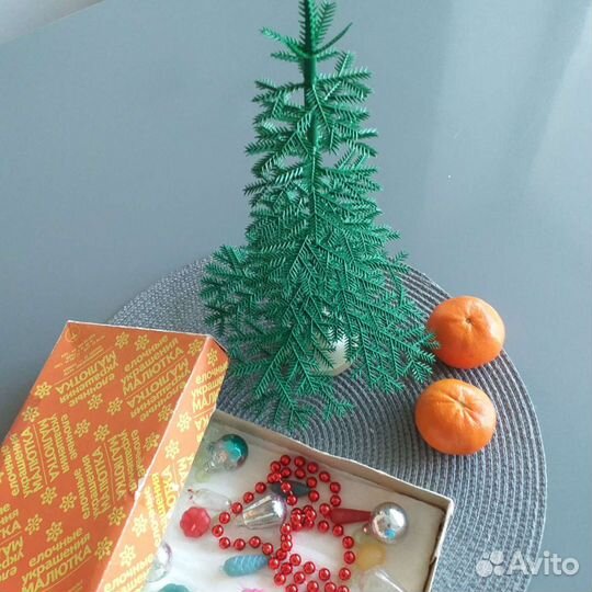 Ёлочка малютка с игрушками СССР