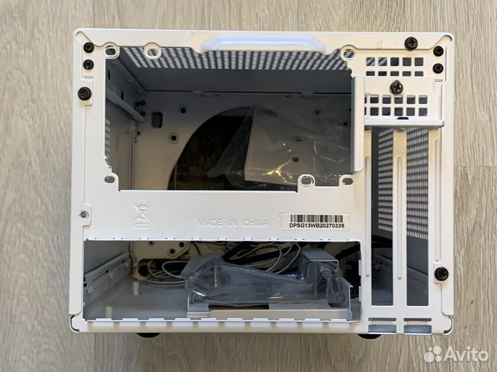 Корпус SilverStone Sugo SG13WB
