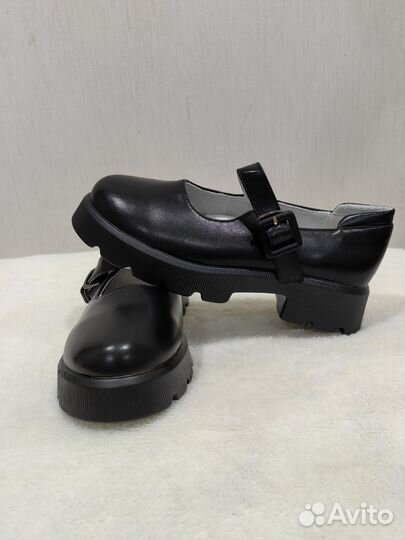 Новые лоферы для девочки 35