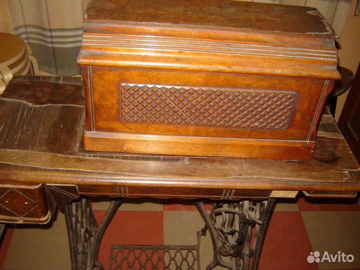 Швейная машинка Зингер 1904 г.в. с ножным приводом