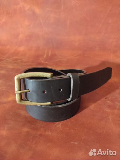 Кожаный ремень ручной работы