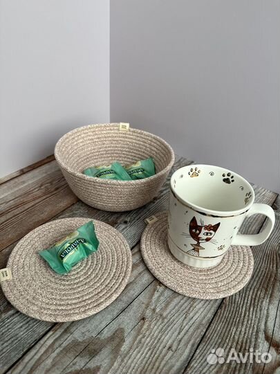 Интерьерные корзины и салфетки