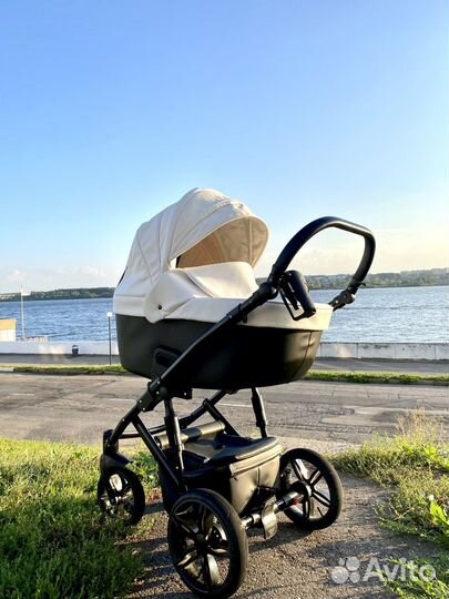 Коляска 3 в 1 agio prado