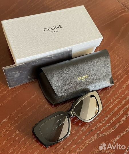 Солнцезащитные очки Celine