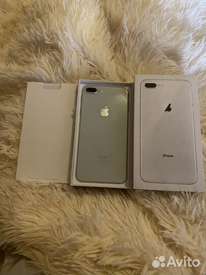 iPhone 8 Plus, 64 ГБ