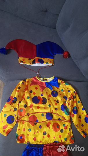 Продам детский новогодний костюм Петрушки