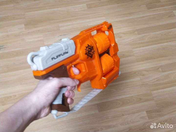 Бластер Nerf Зомби Страйк Переворот, 38 см